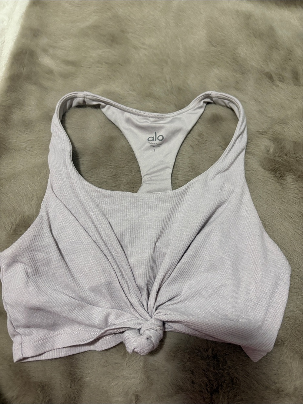 Alo size small top
